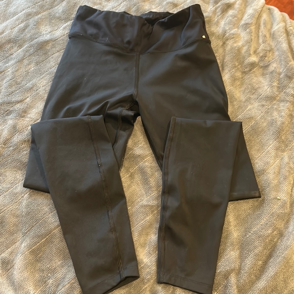 Black leggings